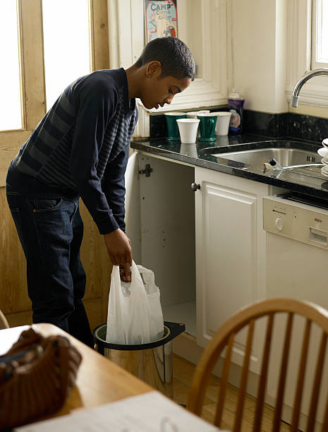 Best Property Management Cleanouts  in Chisholm, MN